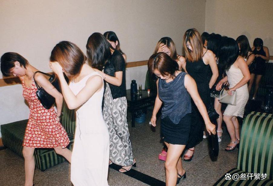 苍苍午夜最新版涉黄问题探讨与解析