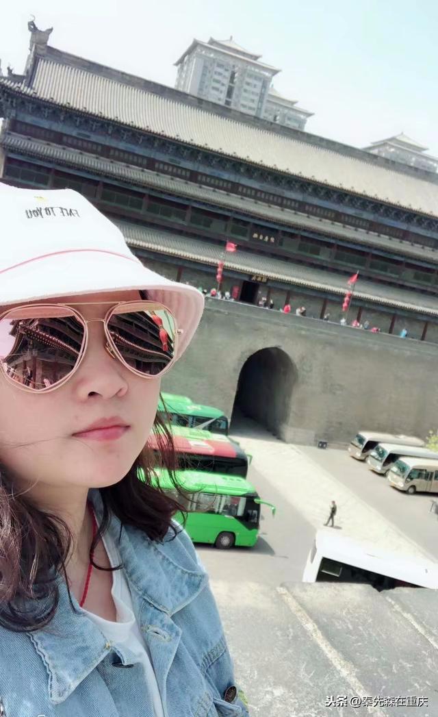 情侣昵称最新超甜腻，小巷浪漫秘密