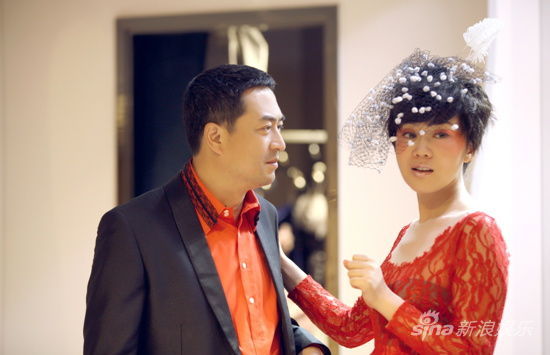 张嘉译闫妮最新电视剧，演技派碰撞荧屏新潮流，引领潮流之作重磅来袭！