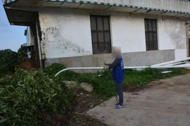 北京急招刮腻子工与探寻小巷独特小店之旅
