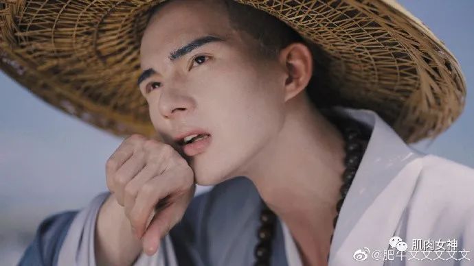 最新色和尚，从变化中学习，自信成就梦想之路的启示