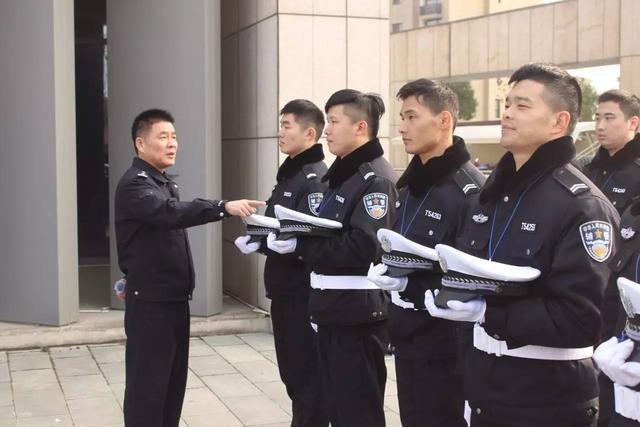 辅警待遇最新动态全面解析，如何了解与跟进，最新消息汇总