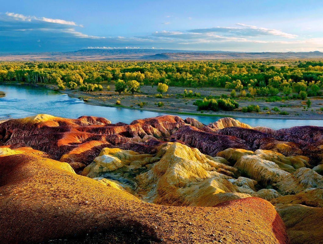 乔良最新,自然美景的治愈之旅探索