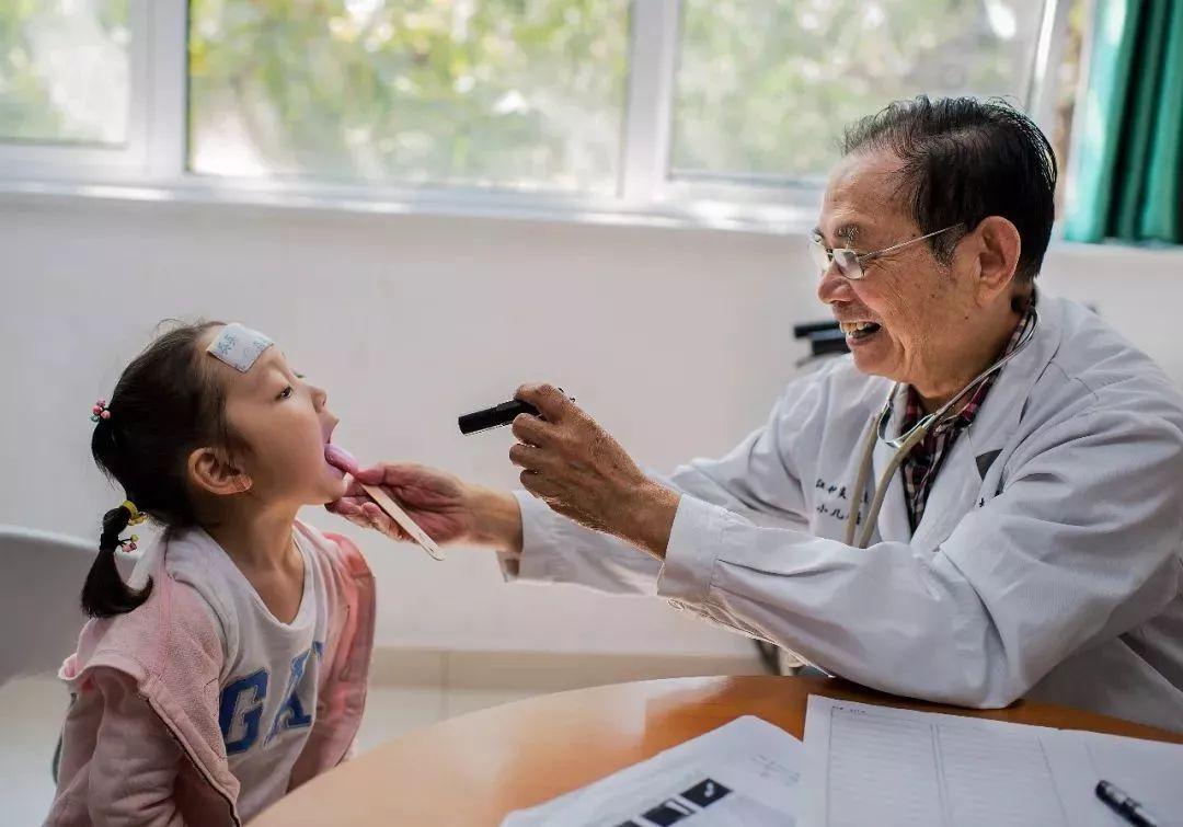 H7N9禽流感最新动态与小巷美食探秘