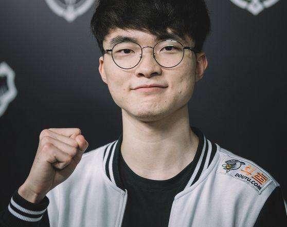 LOL最新活动网址大全,一网打尽精彩内容,不容错过!