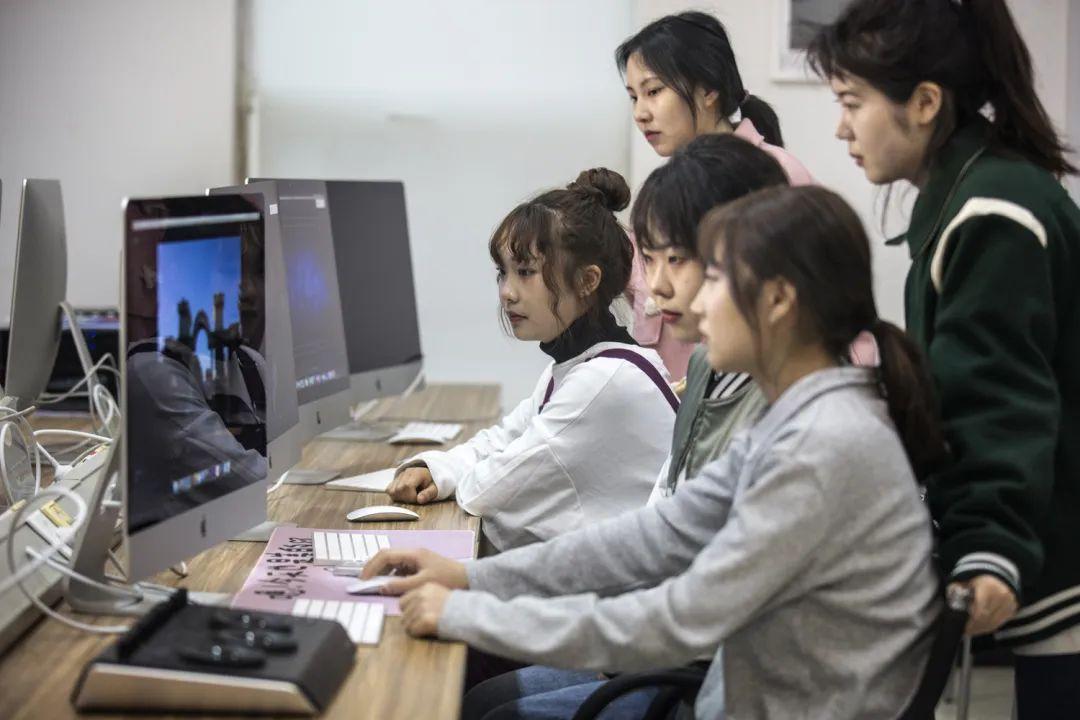 沈阳地铁5号线，科技驱动未来，便捷生活新篇章