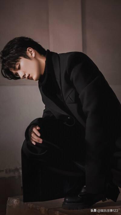 张新成李兰迪星光闪耀,最新动态揭秘