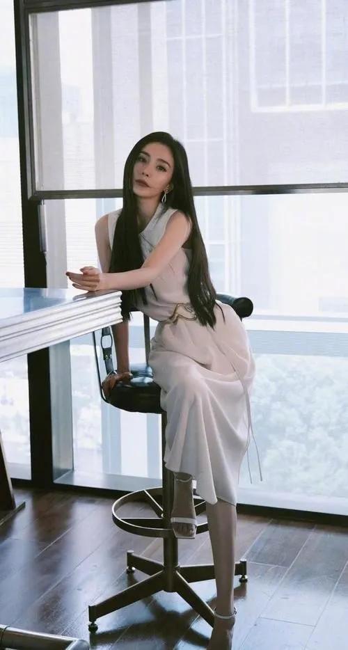 重磅推荐,杨幂最新剧集,精彩纷呈,一睹为快!