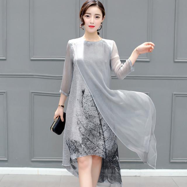 『探索时尚新风尚,2017年最新款连衣裙展现变化、学习与自信的力量』