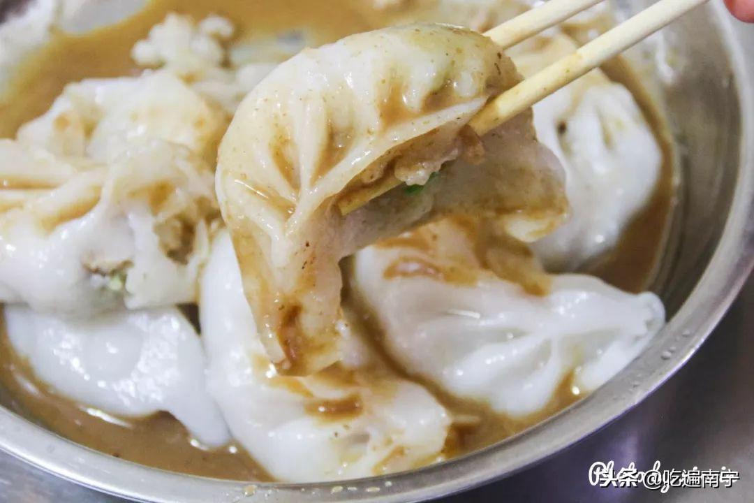 小巷中的隐藏宝藏,领导最新章节的特色小店