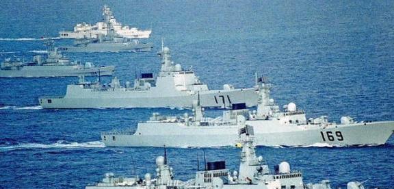 最新军舰揭秘,小巷深处的神秘海之瑰宝