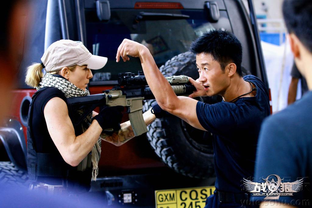 战狼2最新票房数据,科技巨献重塑观影体验新纪元