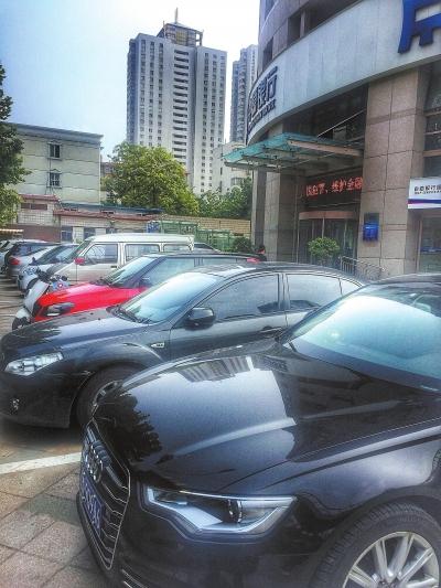 拼车现象的新演变,影响与时代地位探究